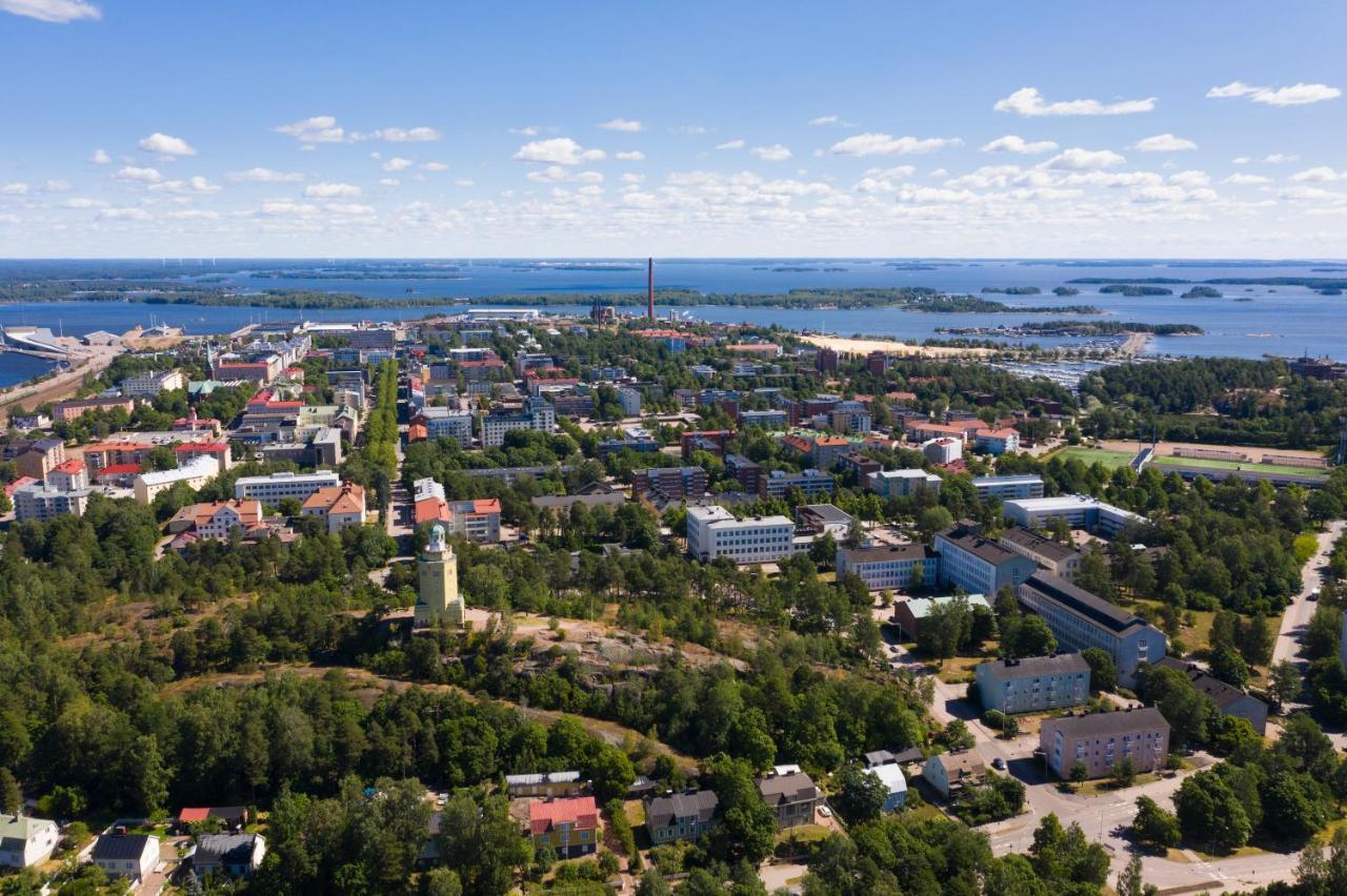 Ilona Apartments -"Home Away From Home" Kotka Buitenkant foto